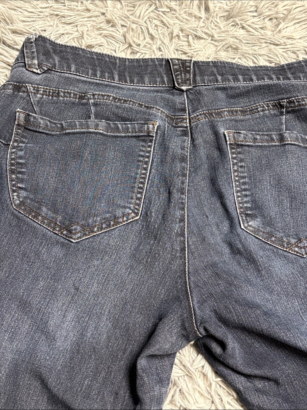 Democracy “Ab”solution Straight Leg Jeans - Picture 9 of 16